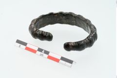 Foto von Bronzearmreif (NHMW-PRAE-026141)